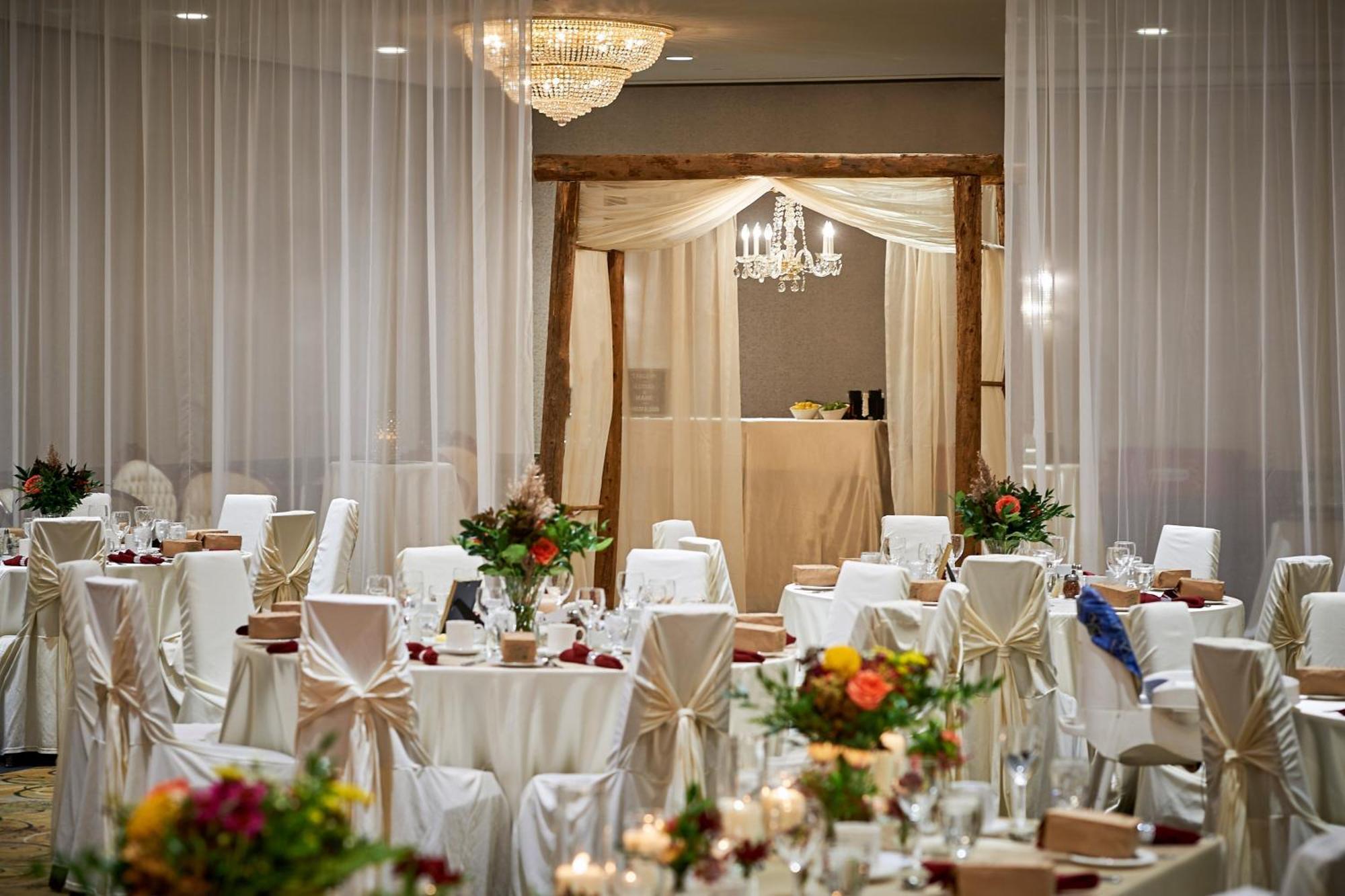 Sheraton Hamilton Hotel Buitenkant foto