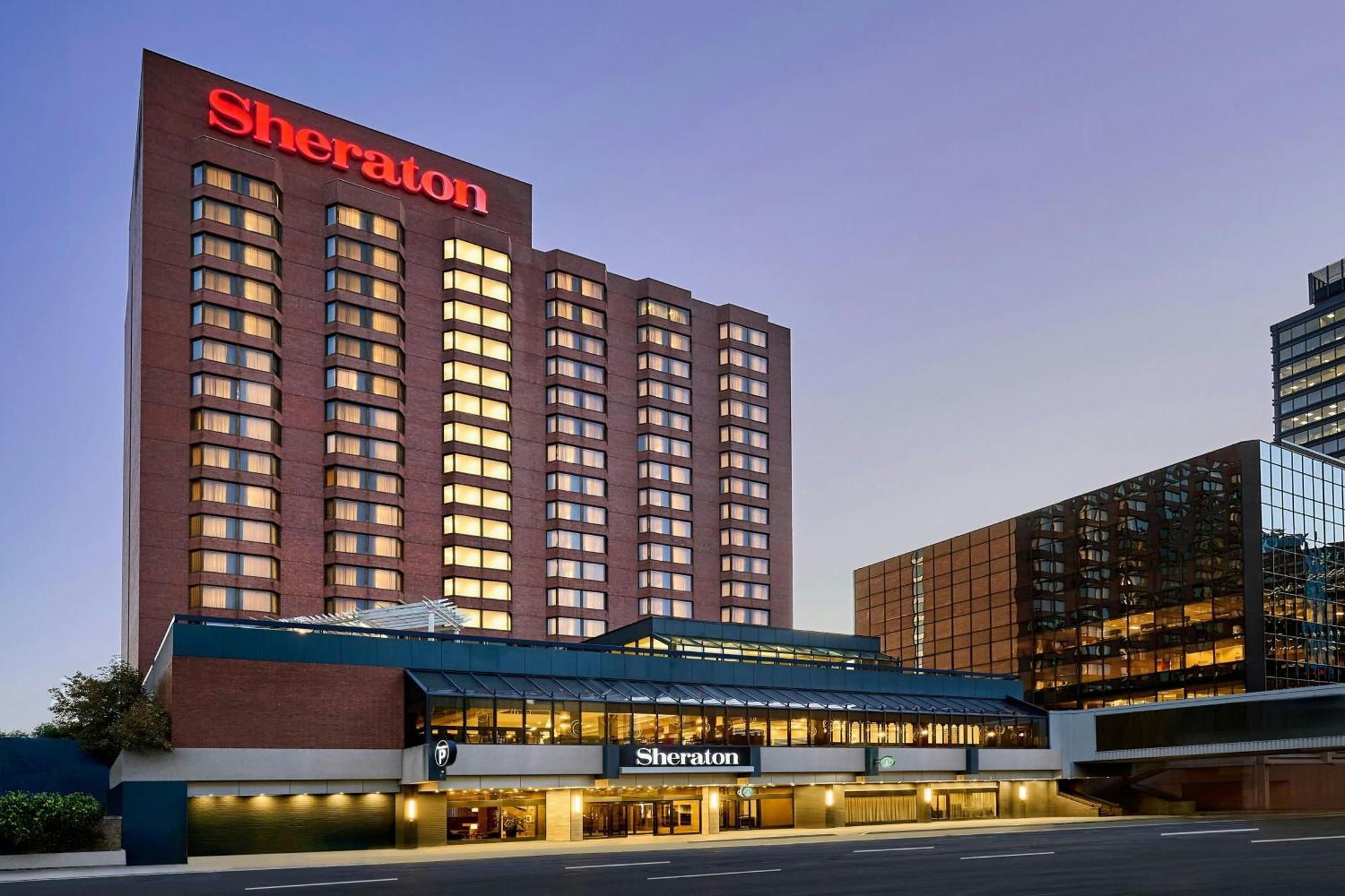 Sheraton Hamilton Hotel Buitenkant foto