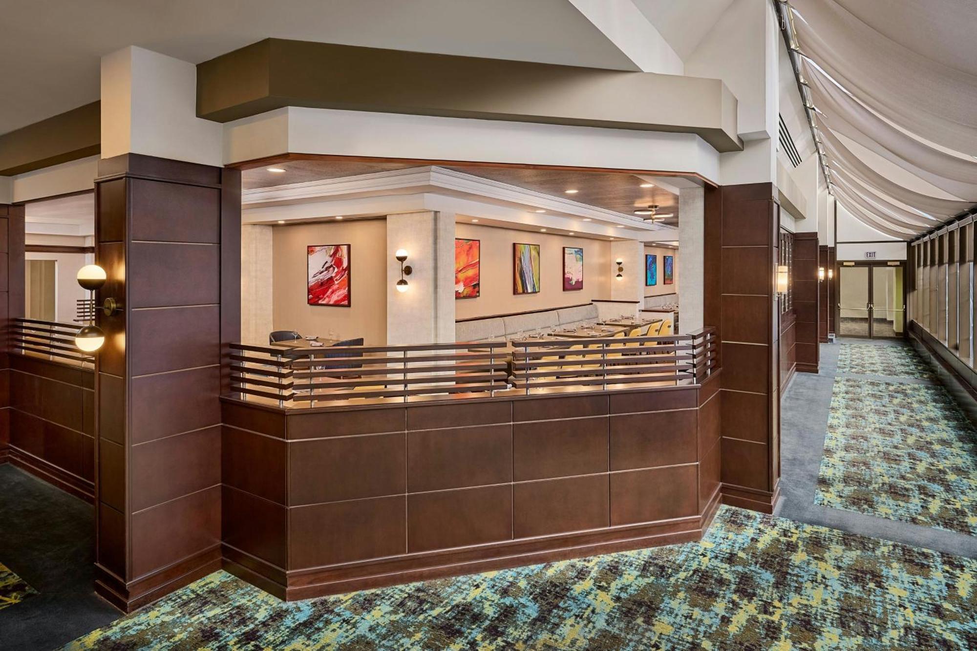 Sheraton Hamilton Hotel Buitenkant foto